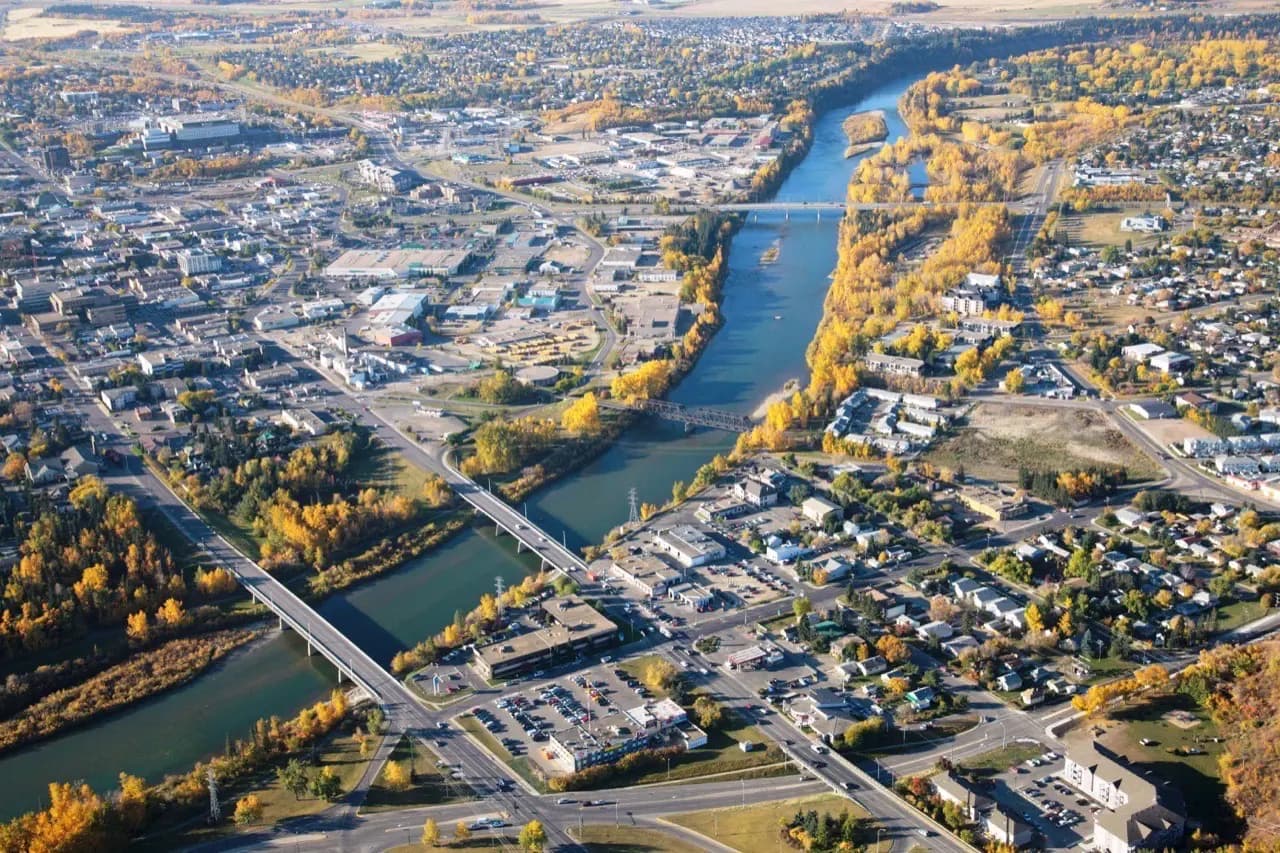 Aerial view of Red Deer, Alberta with Red Deer River and bridges — lawn care service area